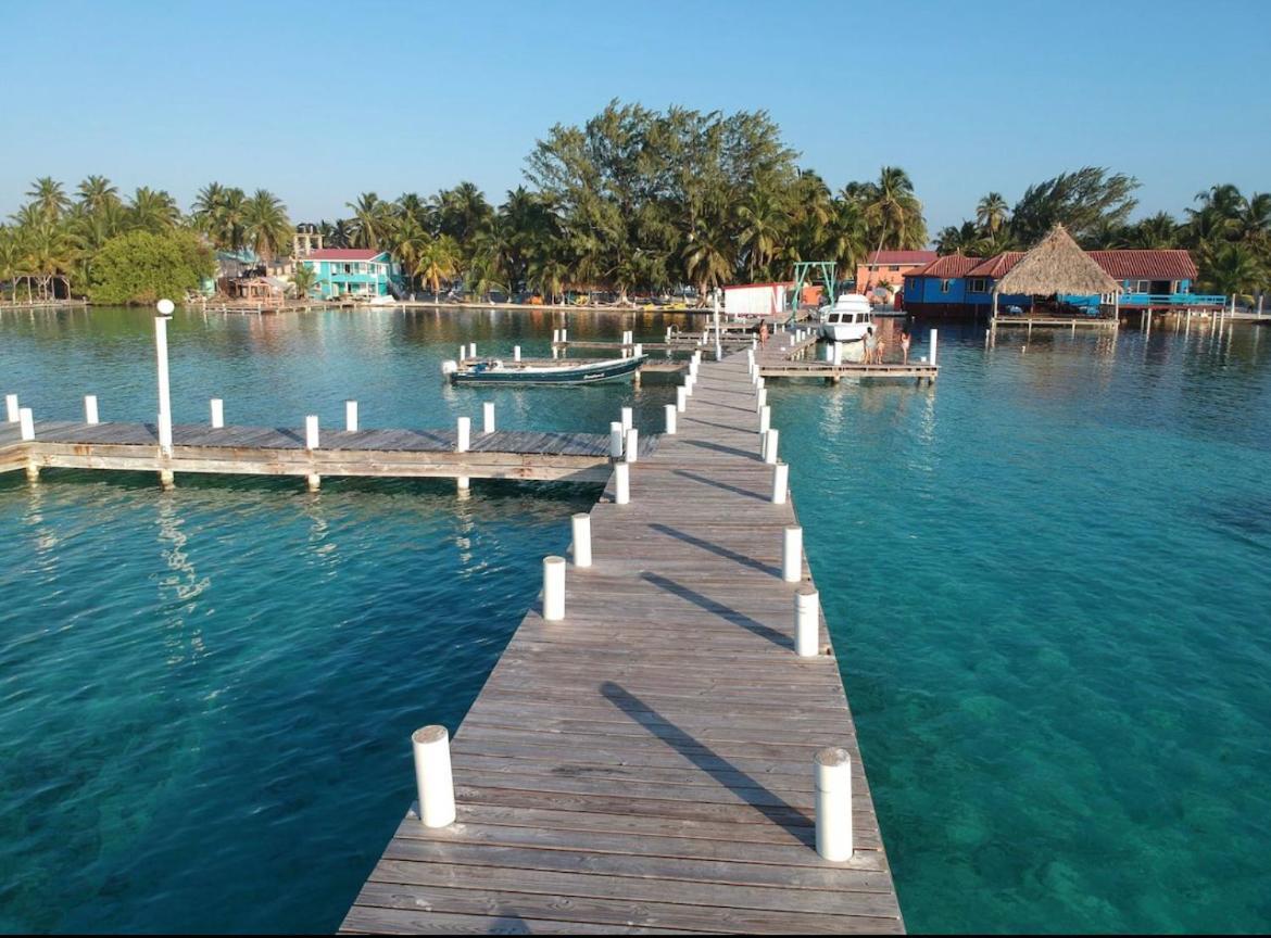 Blue Marlin Beach Resort Dangriga Luaran gambar