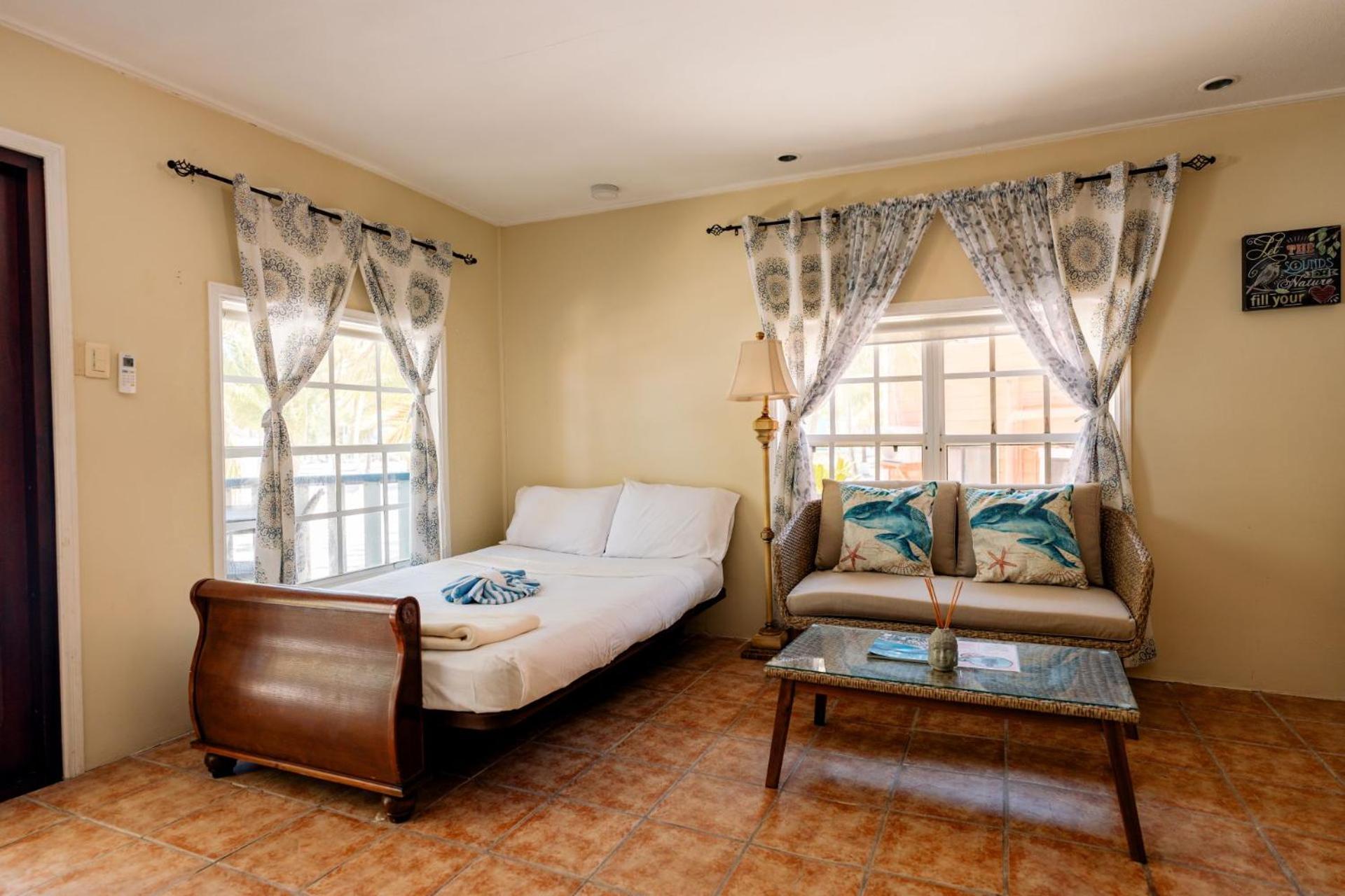 Blue Marlin Beach Resort Dangriga Luaran gambar