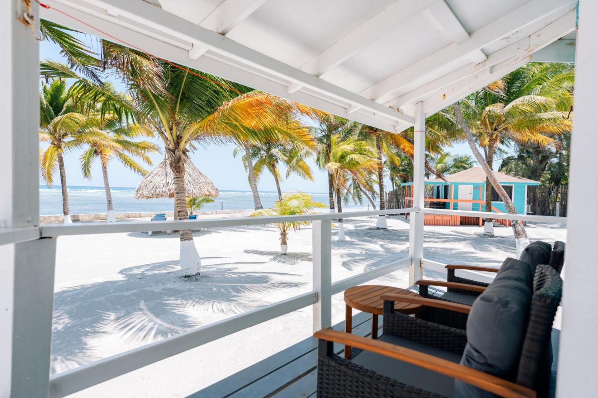 Blue Marlin Beach Resort Dangriga Luaran gambar